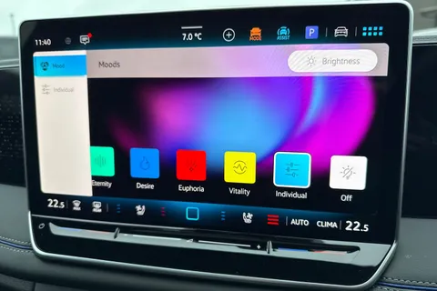  Volkswagen Tiguan 1.5 eTSI MHEV R-Line DSG Euro 6 (s/s) 5dr Thumbnail #57