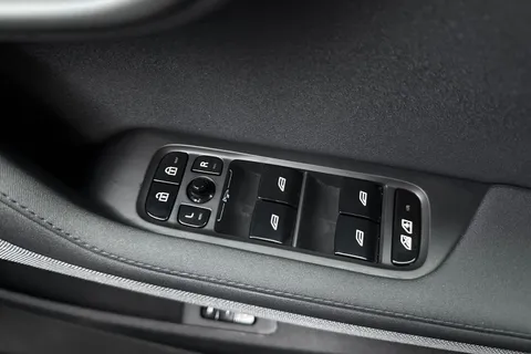 OV23DFG Polestar Polestar 2 Single Motor 78kWh Long Range Fastback Auto FWD 5dr Thumbnail #38