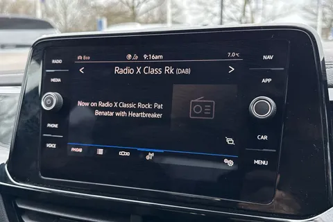 DC25NKF Volkswagen T-Roc 1.5 TSI Black Edition 5dr DSG | Heated Seats | Sports Pack Thumbnail #40