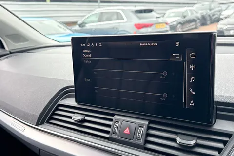 GD22ERO Audi Q5 Sport 40 TDI quattro 204 PS S tronic Thumbnail #54