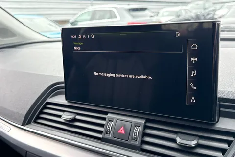 GD22ERO Audi Q5 Sport 40 TDI quattro 204 PS S tronic Thumbnail #57