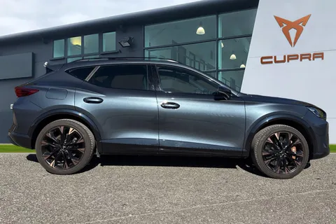 VX74ZWH CUPRA Formentor 1.5 eHybrid 272 VZ First Edition 5dr DSG Thumbnail #4