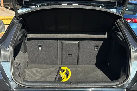 VX74ZWH CUPRA Formentor 1.5 eHybrid 272 VZ First Edition 5dr DSG Thumbnail #8