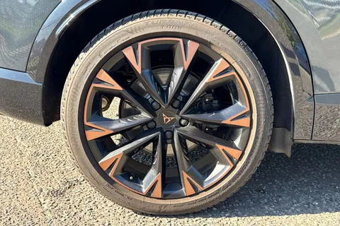 VX74ZWH CUPRA Formentor 1.5 eHybrid 272 VZ First Edition 5dr DSG Thumbnail #13