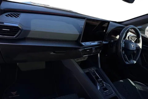 VX74ZWH CUPRA Formentor 1.5 eHybrid 272 VZ First Edition 5dr DSG Thumbnail #16