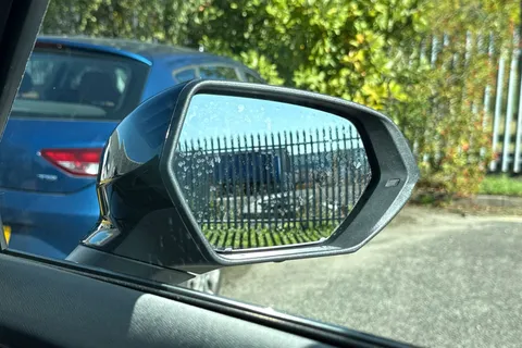 VX74ZWH CUPRA Formentor 1.5 eHybrid 272 VZ First Edition 5dr DSG Thumbnail #22