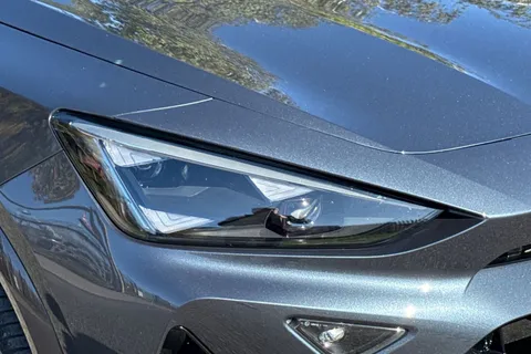 VX74ZWH CUPRA Formentor 1.5 eHybrid 272 VZ First Edition 5dr DSG Thumbnail #43