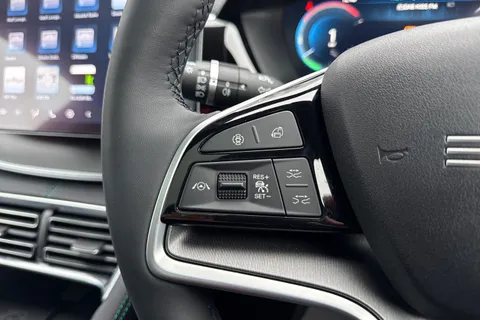 DV75XJO BYD Seal U 1.5 DM-i 18.3kWh Design CVT Auto AWD Euro 6 (s/s) 5dr Thumbnail #48