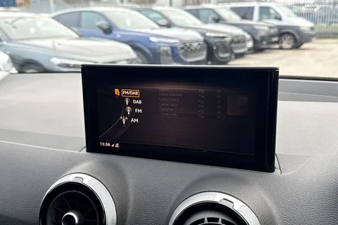 MK23CFX Audi Q2 Sport 30 TFSI  110 PS 6-speed Thumbnail #39