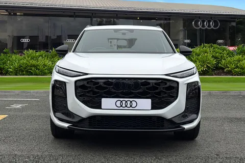  Audi Q3 1.5 TFSI Edition 1 S Tronic Euro 6 (s/s) 5dr Thumbnail #6