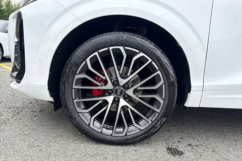  Audi Q3 1.5 TFSI Edition 1 S Tronic Euro 6 (s/s) 5dr Thumbnail #11