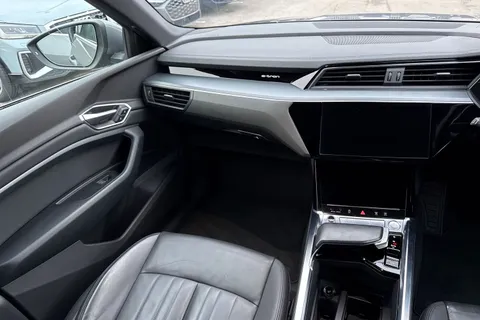 BX70KHB Audi e-tron 55 quattro 300,00 kW Thumbnail #19