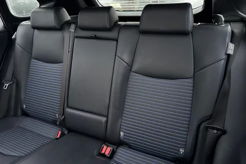 CX69LFR Toyota Rav4 2.5 VVT-h Dynamic CVT 4WD Euro 6 (s/s) 5dr Thumbnail #19