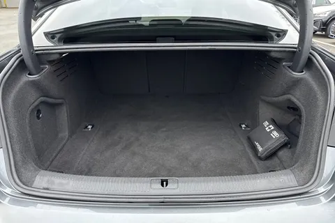 NA72VFF Audi A4 S line 35 TFSI  150 PS S tronic Thumbnail #7