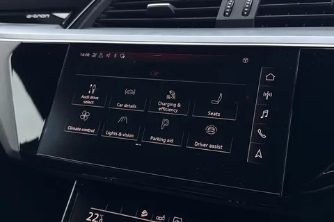 BX70KHB Audi e-tron 55 quattro 300,00 kW Thumbnail #42