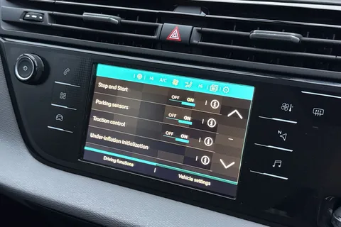 EA20CSZ Citroën Grand C4 Spacetourer 1.5 BlueHDi Touch Plus Euro 6 (s/s) 5dr Thumbnail #46