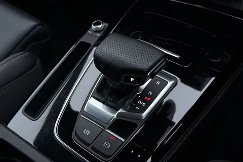 PN23NZA Audi Q5 Edition 1 40 TDI quattro 204 PS S tronic Thumbnail #22