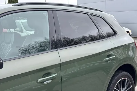 PN23NZA Audi Q5 Edition 1 40 TDI quattro 204 PS S tronic Thumbnail #25