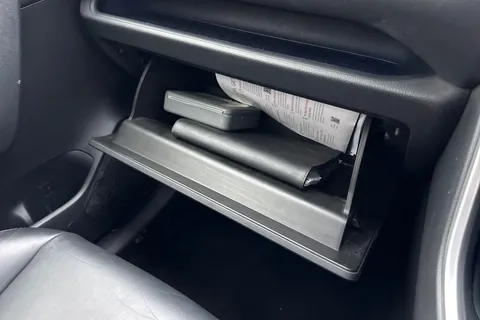 CX69LFR Toyota Rav4 2.5 VVT-h Dynamic CVT 4WD Euro 6 (s/s) 5dr Thumbnail #46