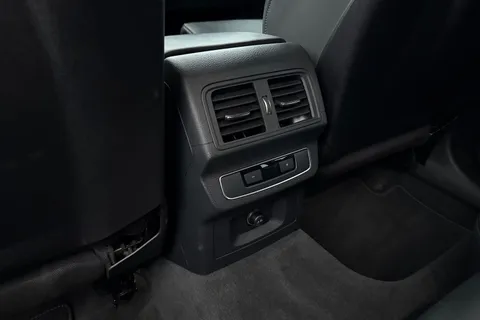 PN23NZA Audi Q5 Edition 1 40 TDI quattro 204 PS S tronic Thumbnail #29