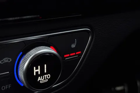 PN23NZA Audi Q5 Edition 1 40 TDI quattro 204 PS S tronic Thumbnail #32