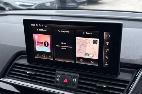 PN23NZA Audi Q5 Edition 1 40 TDI quattro 204 PS S tronic Thumbnail #41