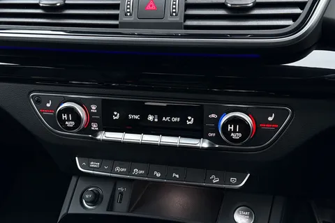 AF74VNA Audi Q5 Black Edition 40 TDI quattro 204 PS S tronic Thumbnail #22