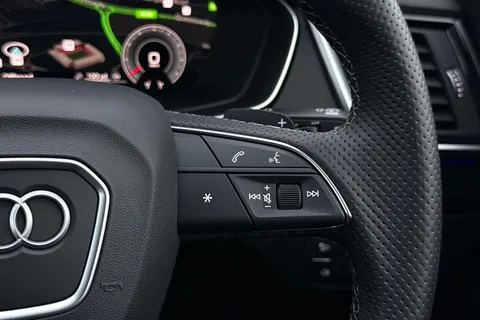 AF74VNA Audi Q5 Black Edition 40 TDI quattro 204 PS S tronic Thumbnail #37