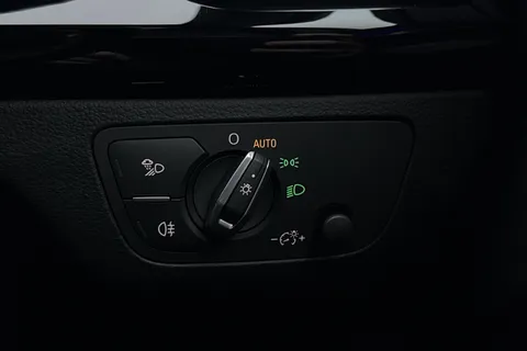 AF74VNA Audi Q5 Black Edition 40 TDI quattro 204 PS S tronic Thumbnail #40