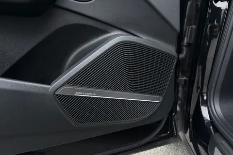 AF74VNA Audi Q5 Black Edition 40 TDI quattro 204 PS S tronic Thumbnail #52