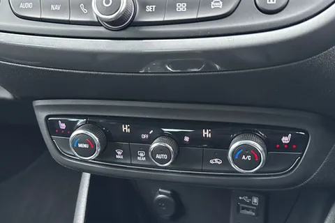 BW21WVU Vauxhall Crossland 1.2 Turbo [130] Ultimate Nav 5dr Auto Thumbnail #22