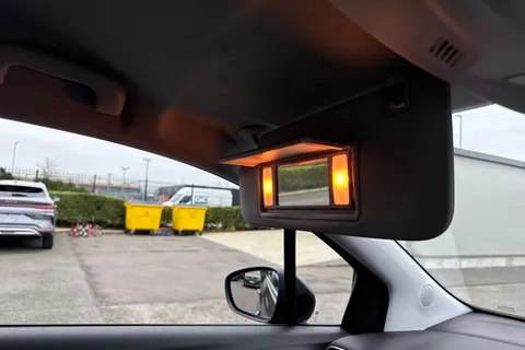 BW21WVU Vauxhall Crossland 1.2 Turbo [130] Ultimate Nav 5dr Auto Thumbnail #61