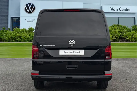 DE74JMV Volkswagen Transporter 2.0 TDI 110 Highline Van Thumbnail #4