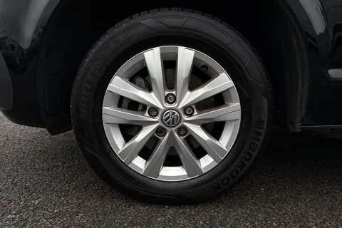 DE74JMV Volkswagen Transporter 2.0 TDI 110 Highline Van Thumbnail #12