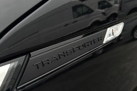 DE74JMV Volkswagen Transporter 2.0 TDI 110 Highline Van Thumbnail #27