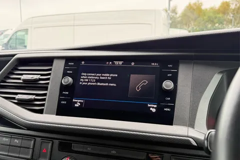 DE74JMV Volkswagen Transporter 2.0 TDI 110 Highline Van Thumbnail #48