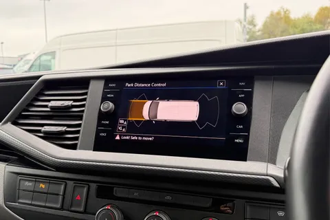 DE74JMV Volkswagen Transporter 2.0 TDI 110 Highline Van Thumbnail #50