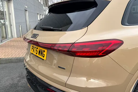 PX75WNG Audi Q5 SUV Edition 1 TDI quattro 204 PS S tronic Thumbnail #8