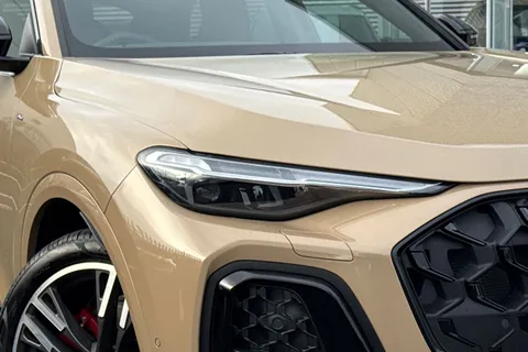 PX75WNG Audi Q5 SUV Edition 1 TDI quattro 204 PS S tronic Thumbnail #9