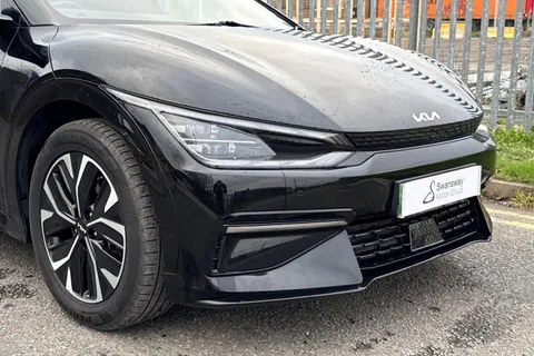 YR71VXW Kia Ev6 77.4kWh GT-Line Auto 5dr Thumbnail #17
