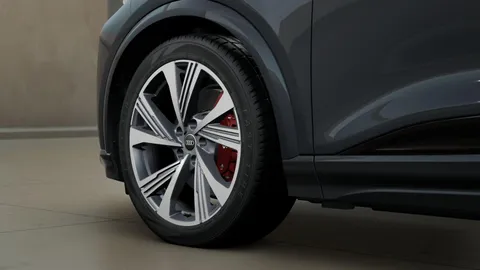  Audi Sq6 E-Tron 100kWh S Edition 1 Auto quattro 5dr Thumbnail #4