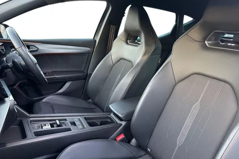 YC73WVU CUPRA Leon 1.4 eHybrid VZ2 5dr DSG Thumbnail #11