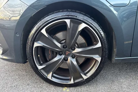 YC73WVU CUPRA Leon 1.4 eHybrid VZ2 5dr DSG Thumbnail #23