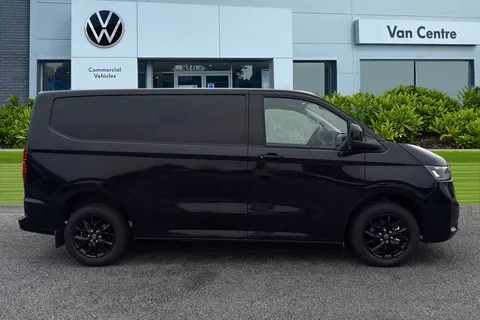 DC75FVM Volkswagen Transporter T28 Panel Van Commerce Pro SWB 150 PS 2.0 TDI 6sp Manual -  Delivery Miles Thumbnail #4