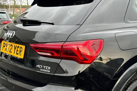 PX72YCR Audi Q3 Black Edition 40 TDI quattro 200 PS S tronic Thumbnail #8
