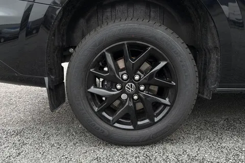 DC75FVM Volkswagen Transporter T28 Panel Van Commerce Pro SWB 150 PS 2.0 TDI 6sp Manual -  Delivery Miles Thumbnail #11