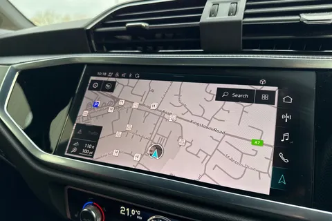 PX72YCR Audi Q3 Black Edition 40 TDI quattro 200 PS S tronic Thumbnail #17