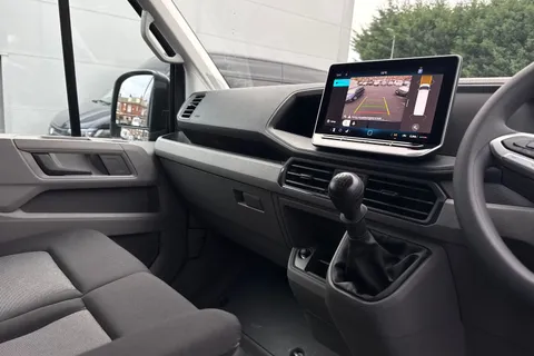 MF75FCM Volkswagen Crafter CR35 Panel van Commerce Plus LWB 140 PS 2.0 TDI 6sp Manual FWD Thumbnail #15