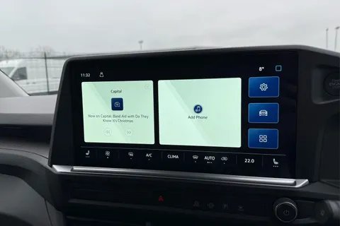 DC75FVM Volkswagen Transporter T28 Panel Van Commerce Pro SWB 150 PS 2.0 TDI 6sp Manual -  Delivery Miles Thumbnail #17