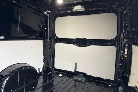 DC75FVM Volkswagen Transporter T28 Panel Van Commerce Pro SWB 150 PS 2.0 TDI 6sp Manual -  Delivery Miles Thumbnail #19